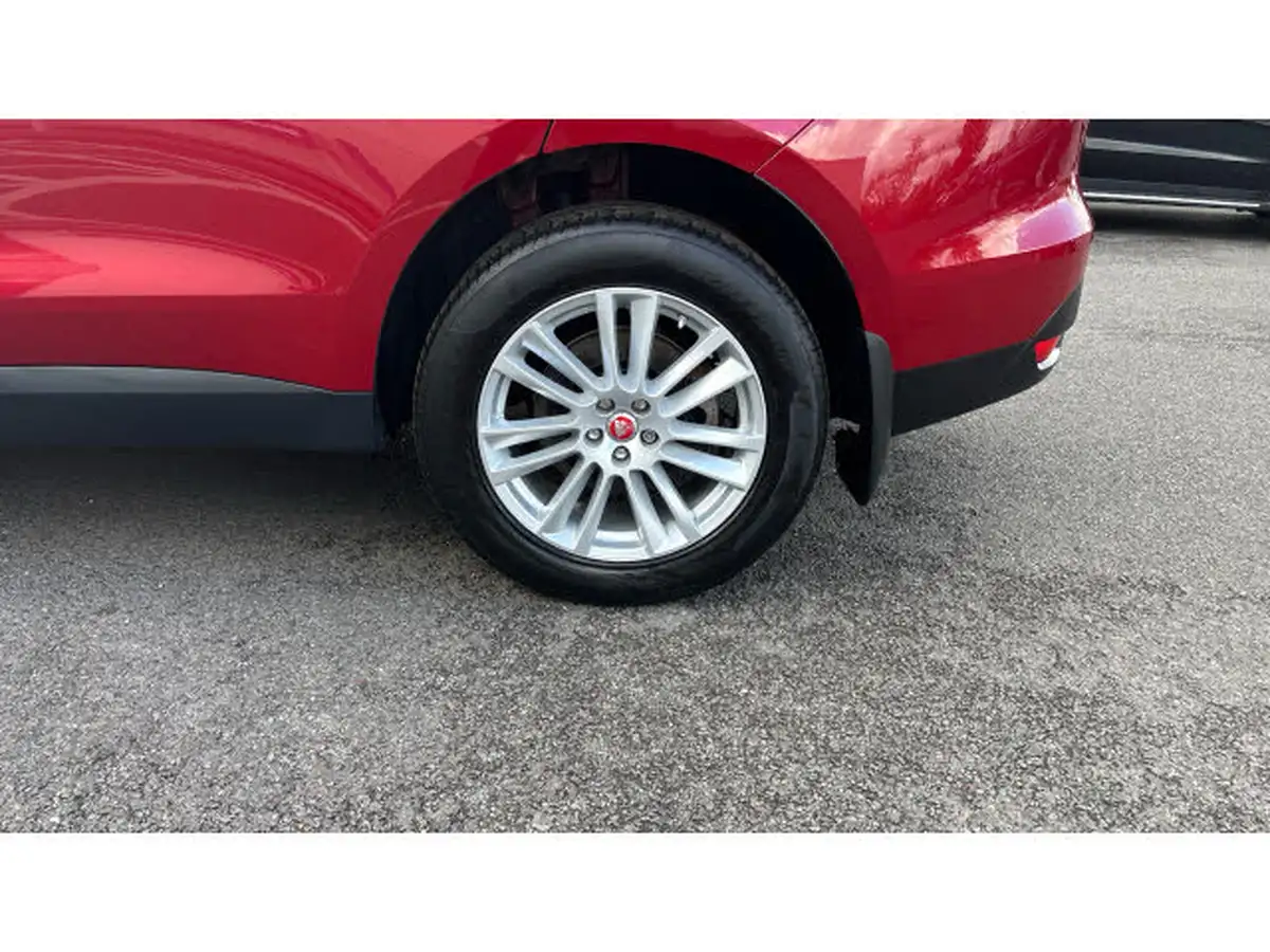 2017-jaguar-f-pace-20-i4d-portfolio-240ps-awd-ss-auto-big-45