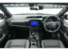 2025-isuzu-d-max-19td-v-cross-small-21