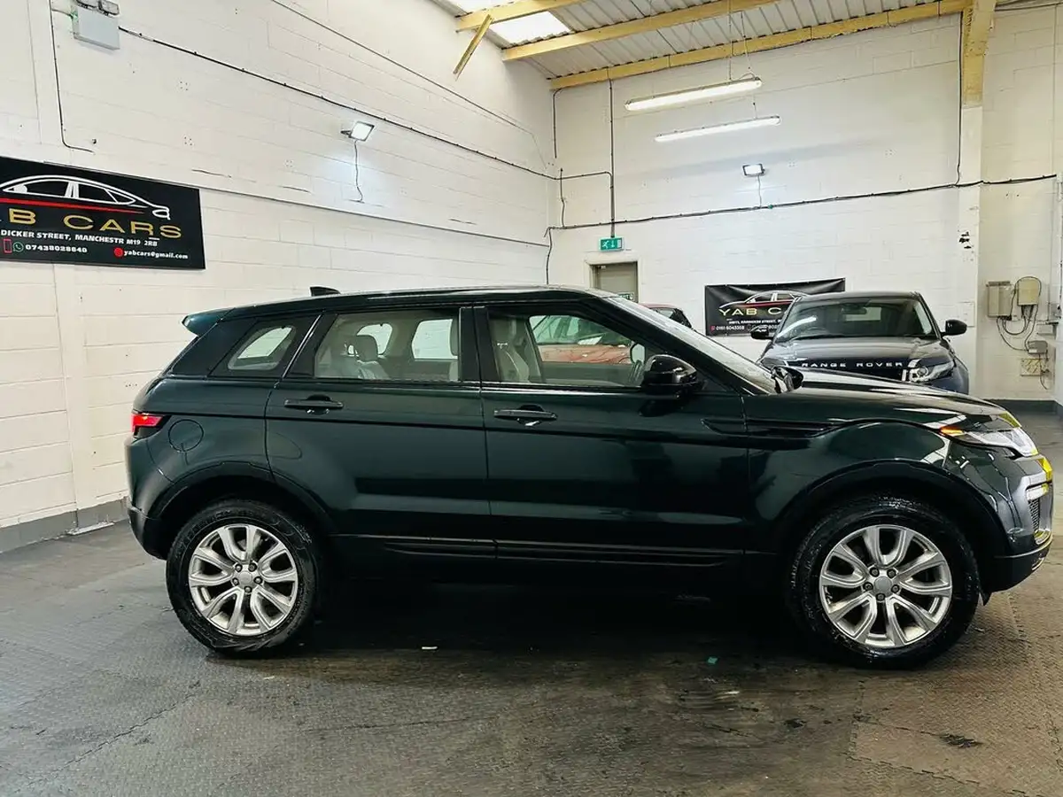 2017-land-rover-range-rover-evoque-20td4-se-auto-big-24