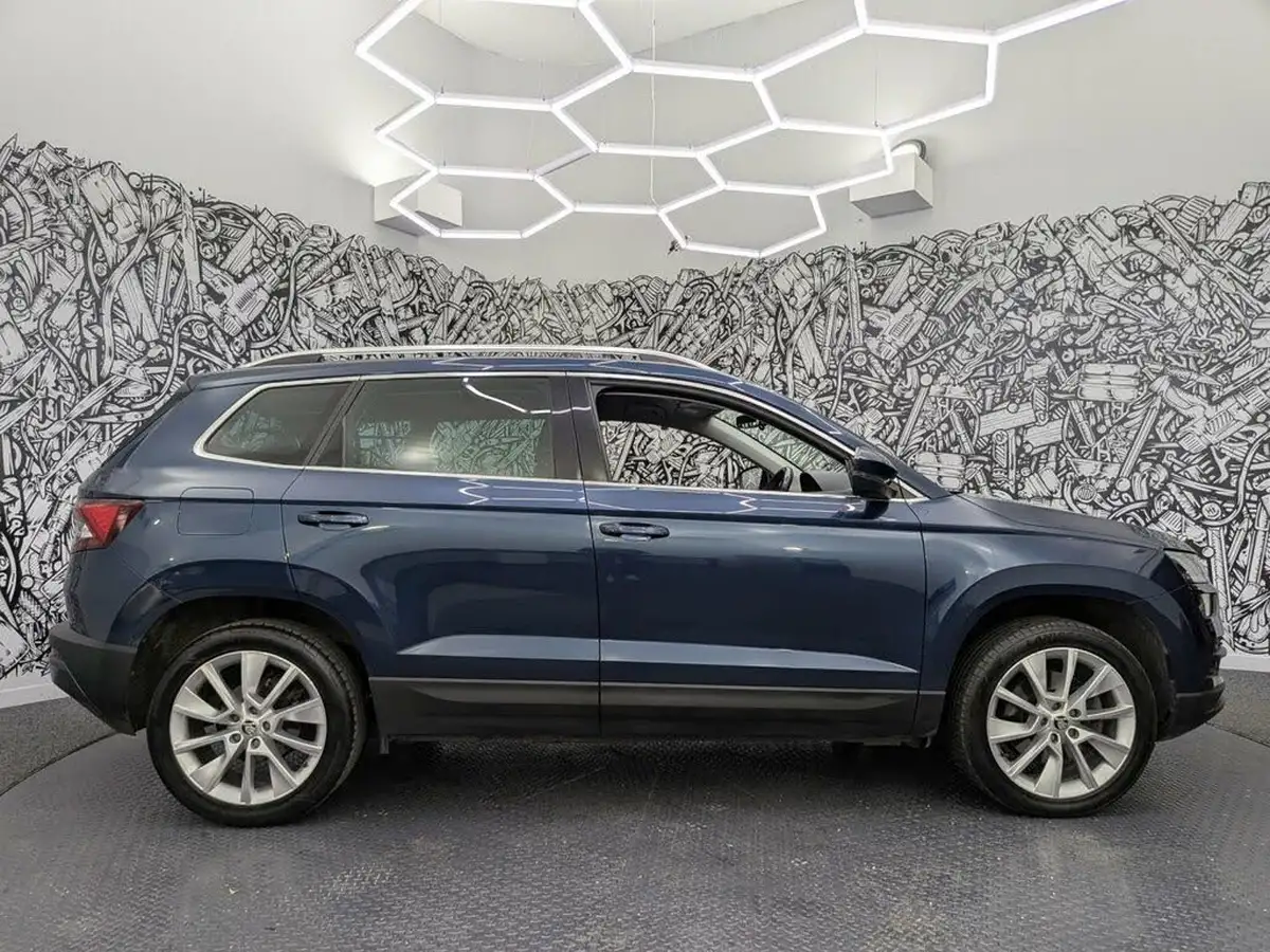 2018-skoda-karoq-15-tsi-se-l-ss-dsg-big-9