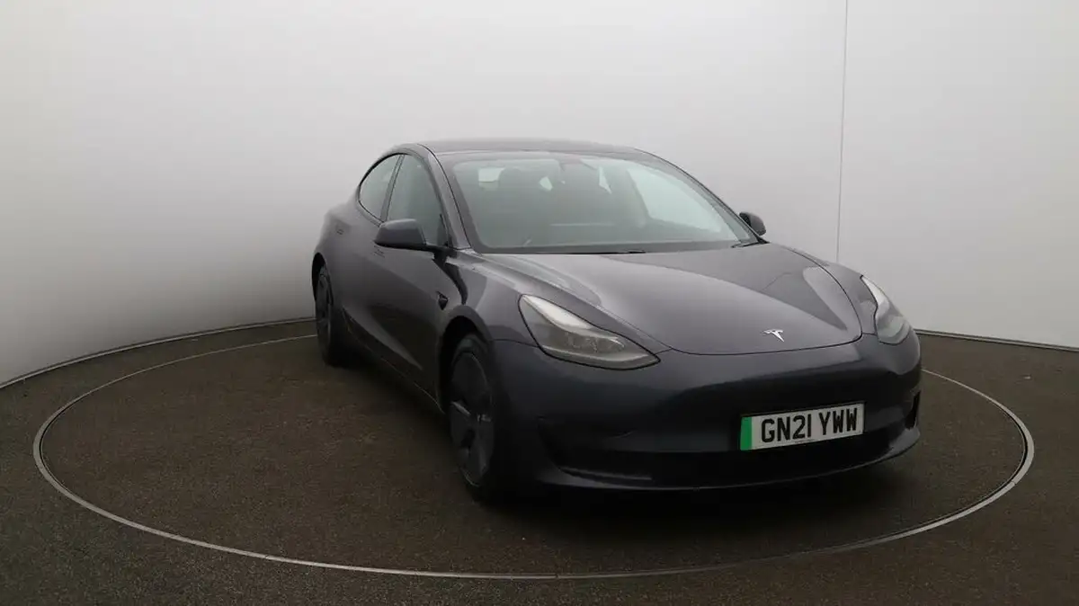 2021-tesla-model-3-e-long-range-4x4-big-33