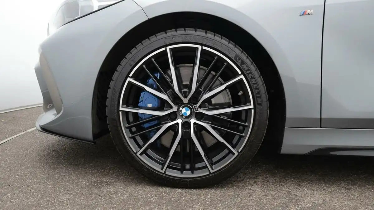 2023-bmw-1-series-20-m135i-xdrive-pro-pack-big-18
