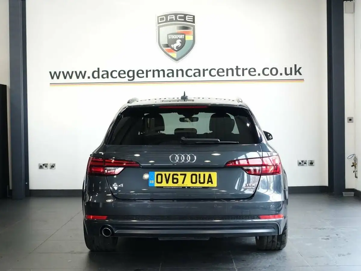 2018-audi-a4-avant-20-tdi-quattro-black-edition-big-7