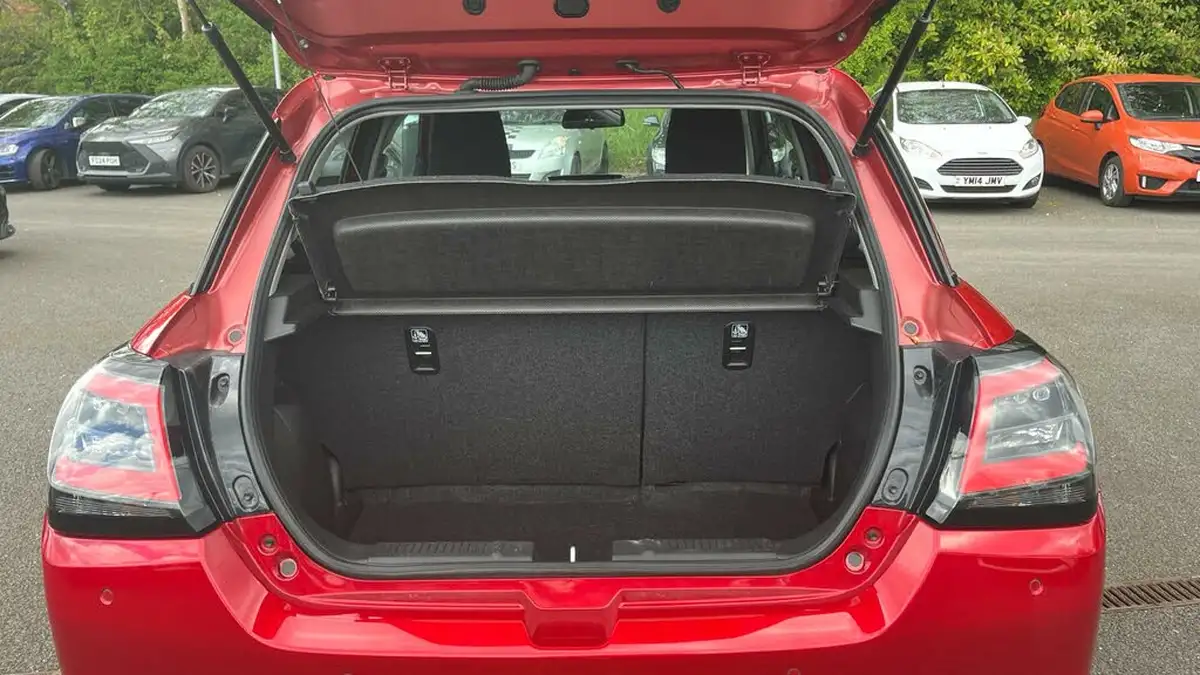 2024-suzuki-swift-12-motion-big-13