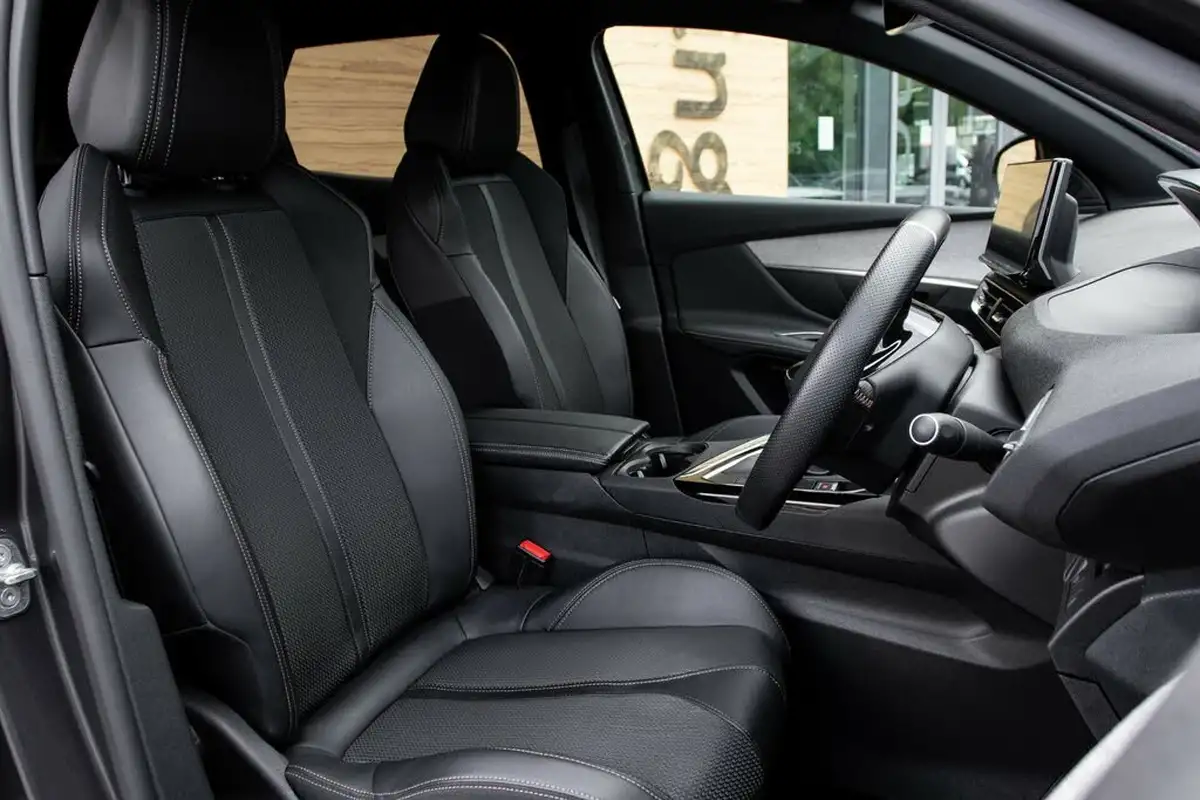 2022-peugeot-3008-suv-15-bluehdi-gt-big-29