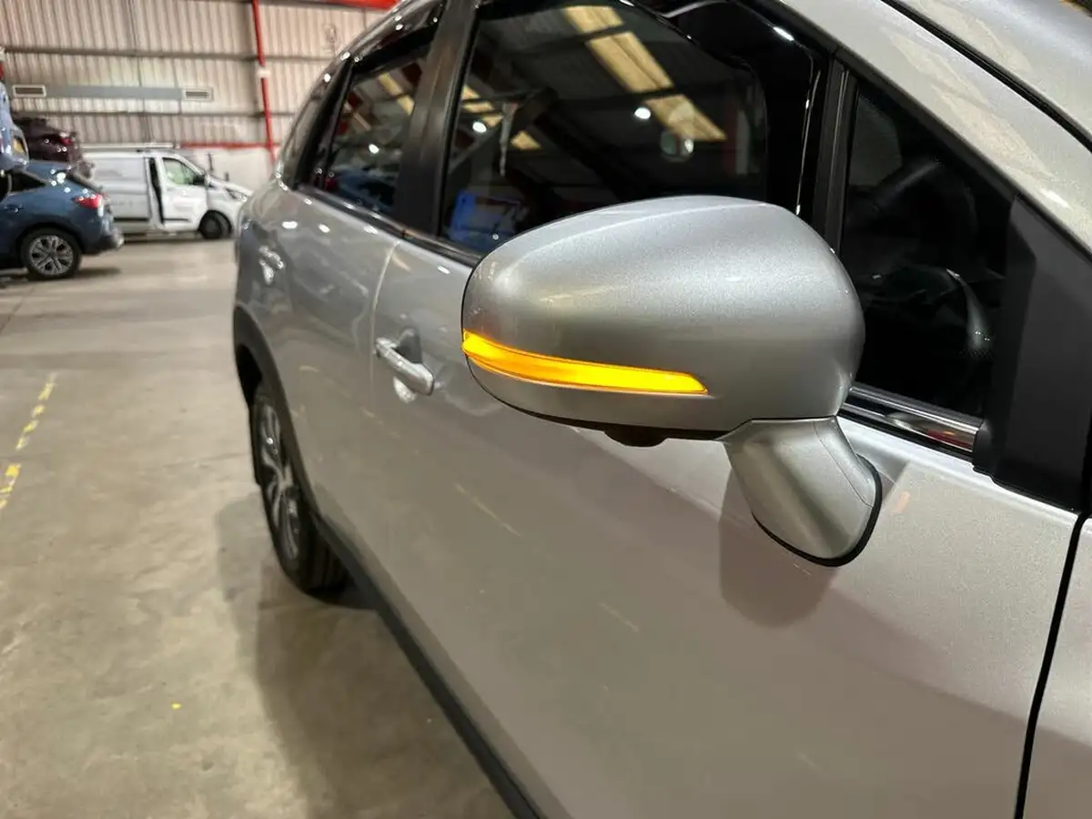 2024-suzuki-s-cross-15-ultra-allgrip-big-28