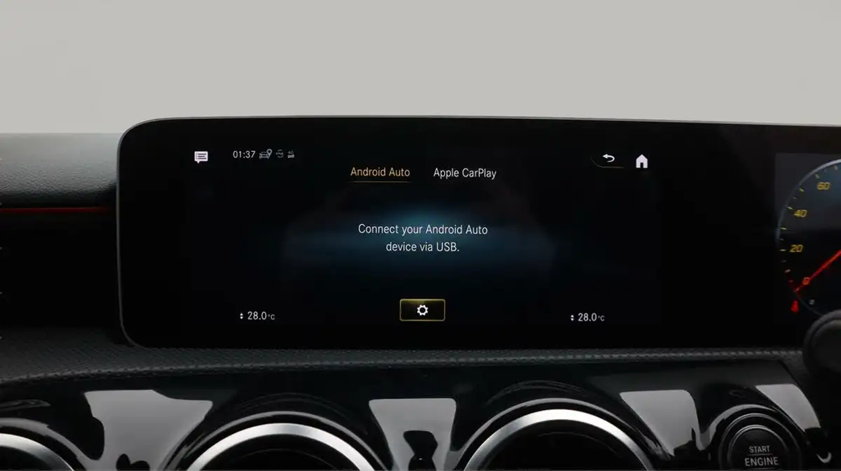 2020-mercedes-benz-a-class-13-a200-amg-line-executive-hatchback-5d-7g-dct-big-24