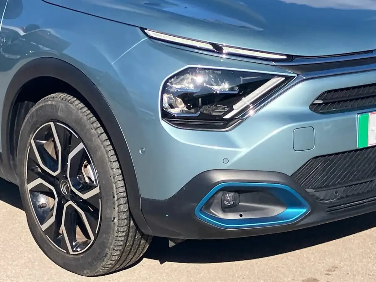 2022-citroen-c4-e-shine-plus-big-33