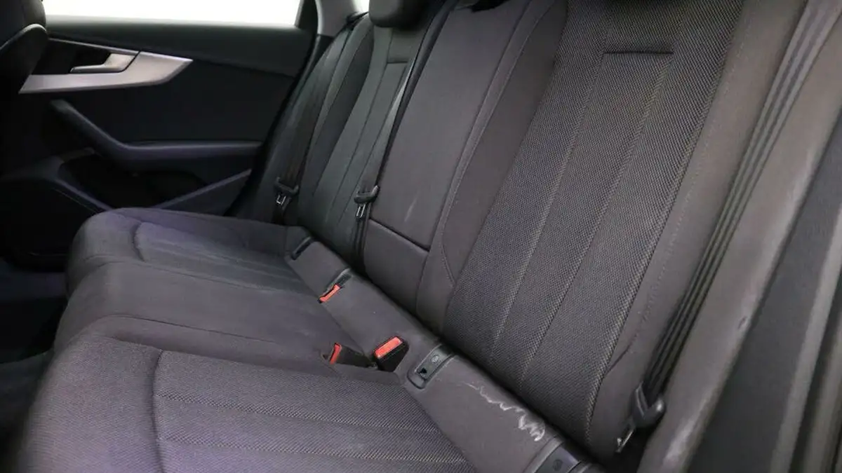 2021-audi-a4-avant-20-30-tdi-technik-big-6