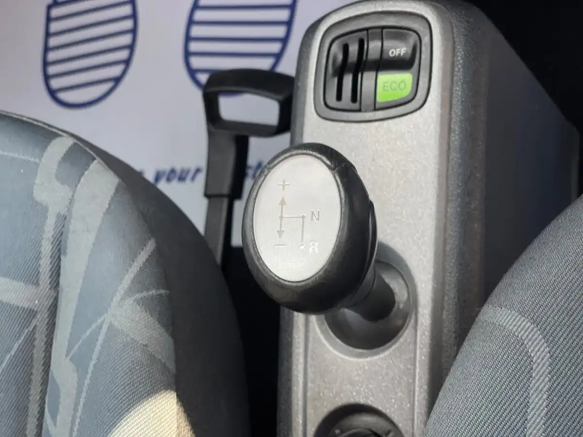 2009-smart-fortwo-10-passion-71bhp-coupe-big-16