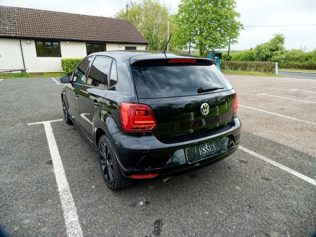 2015-volkswagen-polo-12-tsi-se-5d-dsg-big-18