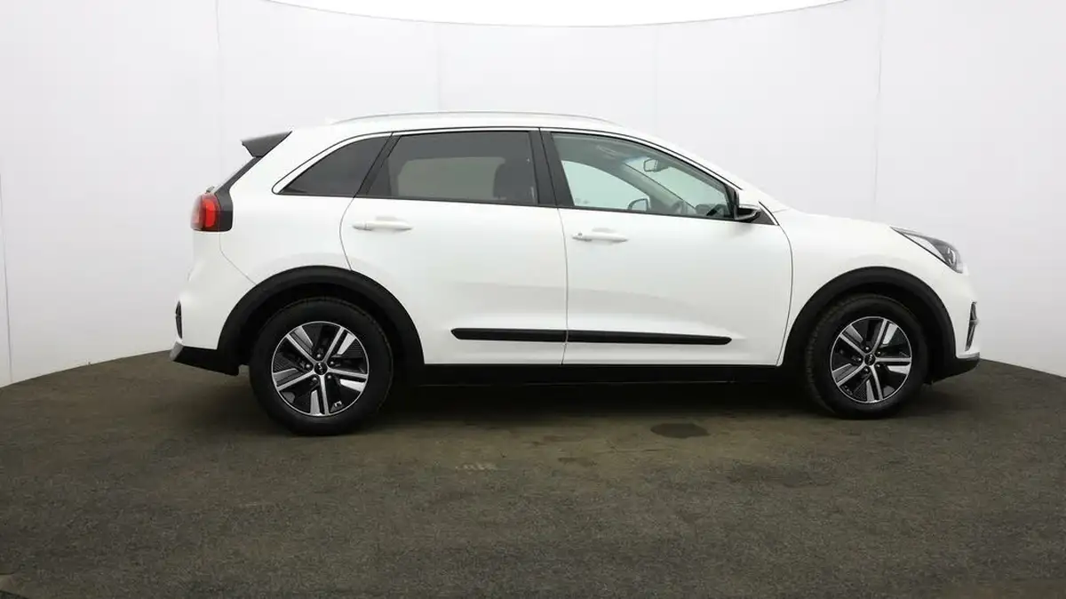 2022-kia-niro-16-gdi-2-139bhp-156kwh-big-53