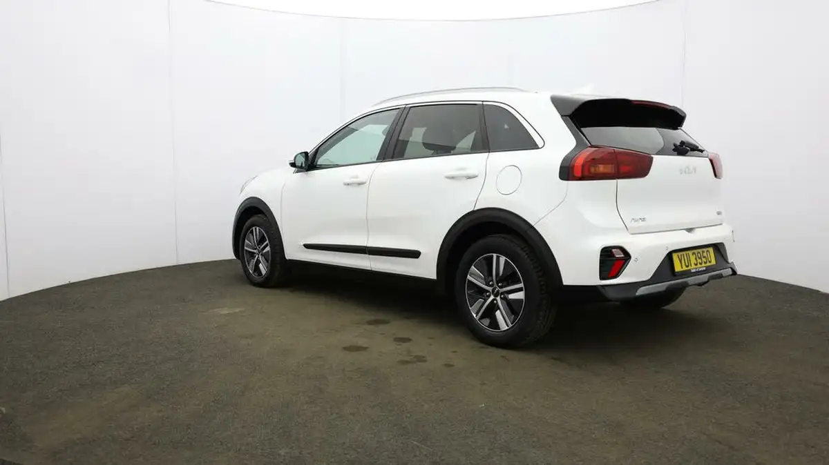 2022-kia-niro-16-gdi-2-139bhp-156kwh-big-29