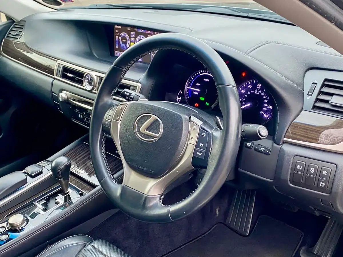 2013-lexus-gs-450h-35-premier-auto-big-28