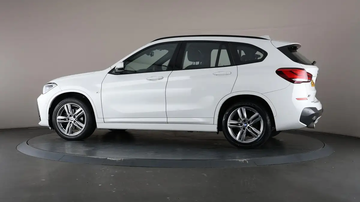 2020-bmw-x1-15-sdrive18i-m-sport-dct-big-71