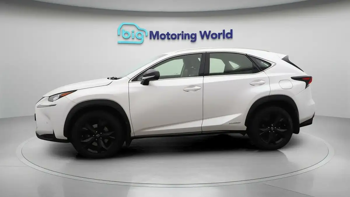 2017-lexus-nx-300h-25-sport-big-4