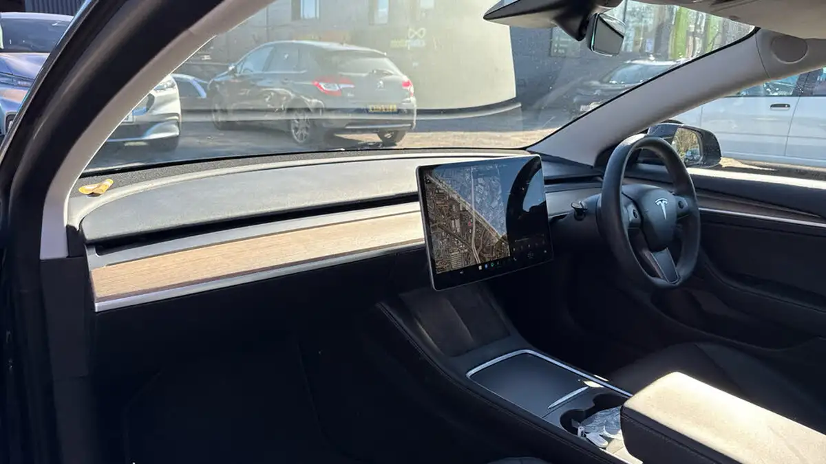 2021-tesla-model-3-e-long-range-4x4-big-9