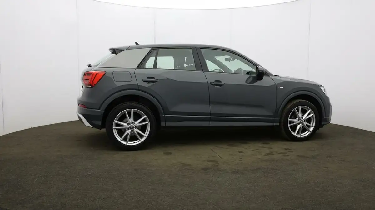 2020-audi-q2-16-30-tdi-s-line-tronic-big-47