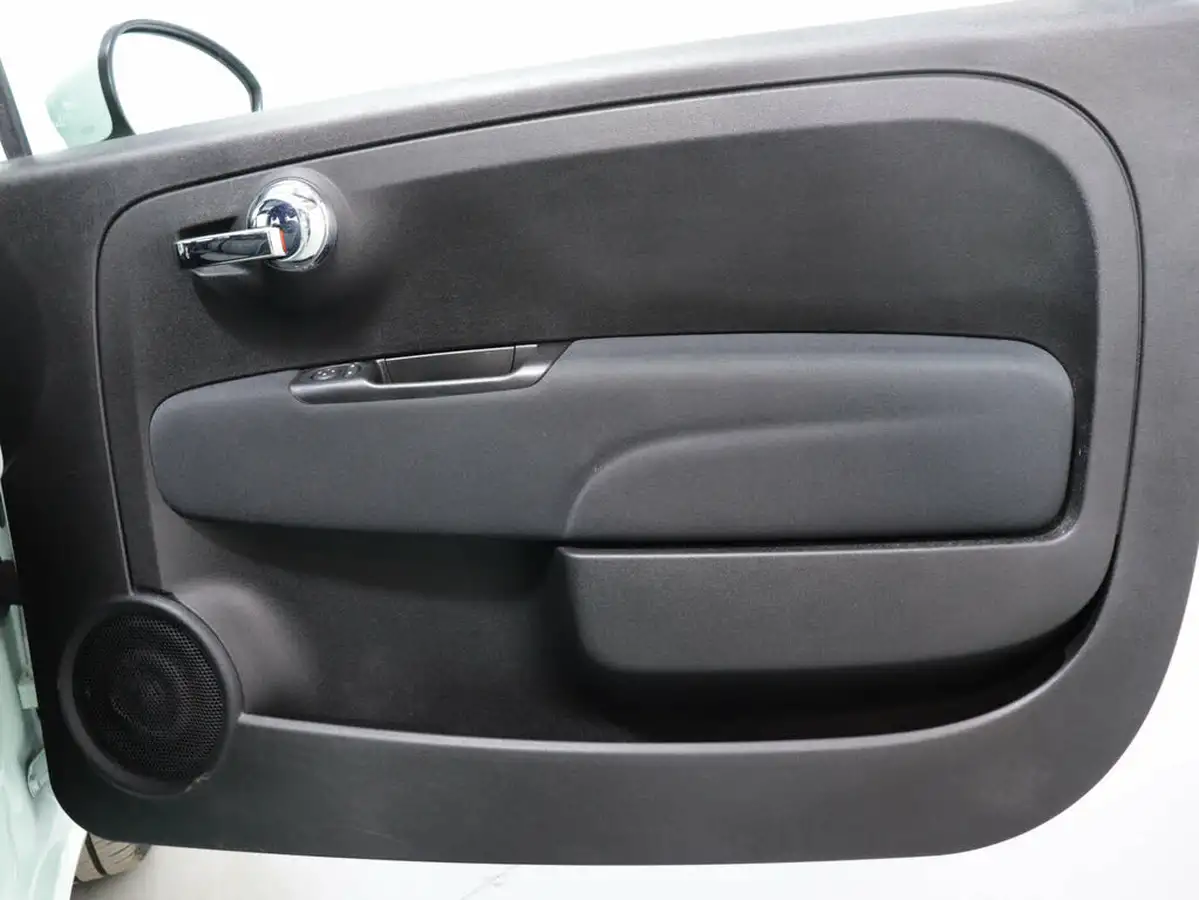 2020-fiat-500-12-lounge-dualogic-big-33