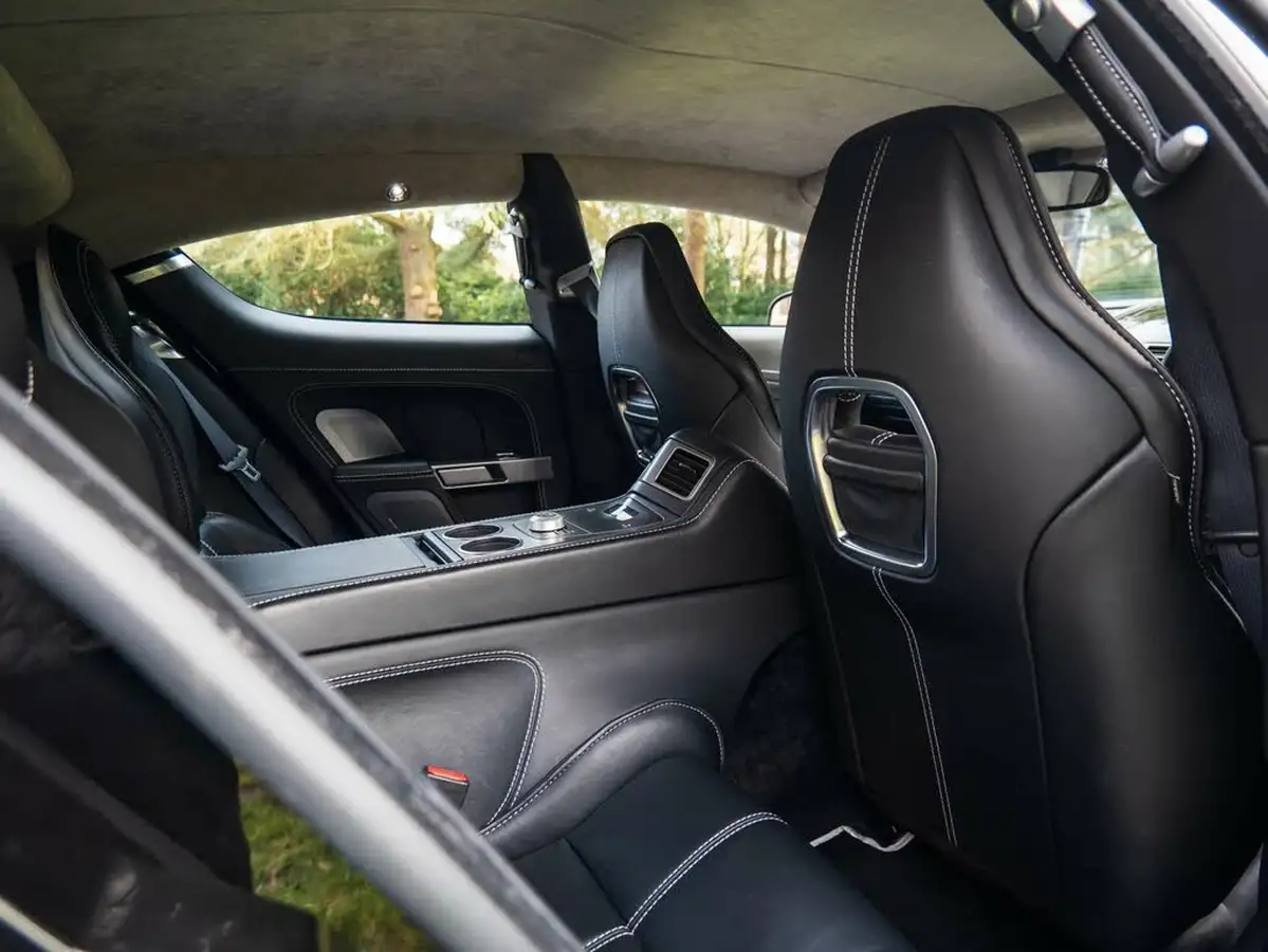 2012-aston-martin-rapide-s-v12-60-big-33