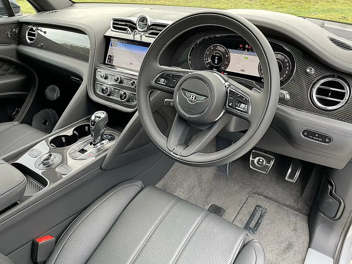 2024-bentley-bentayga-40-v8-s-big-26