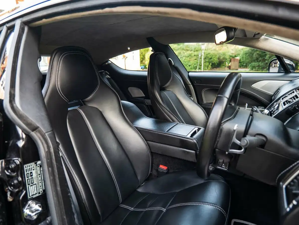 2012-aston-martin-rapide-s-v12-60-big-9