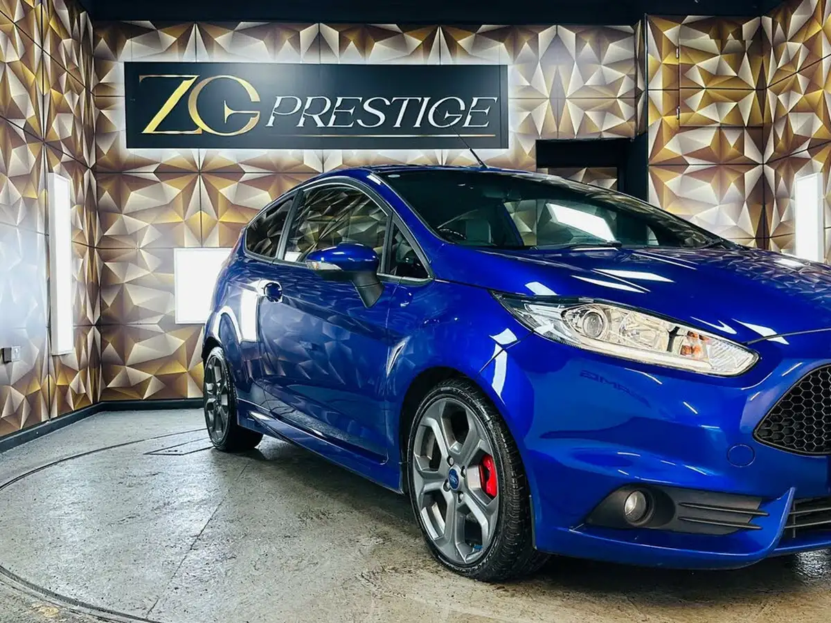 2016-ford-fiesta-16-st-2-3d-big-25