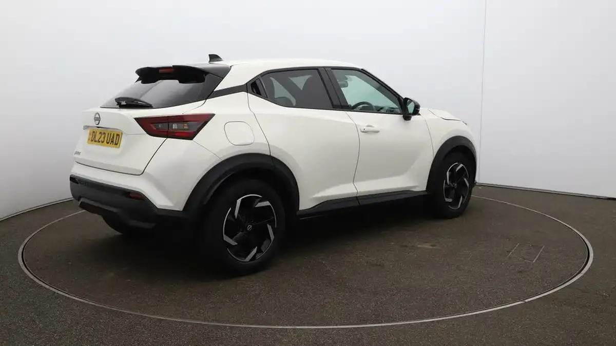 2023-nissan-juke-10-dig-t-n-connecta-big-44