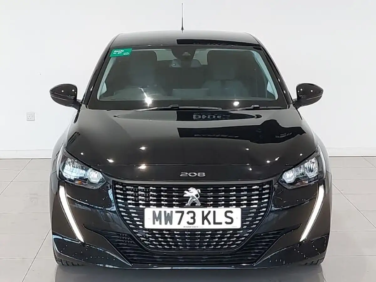 2023-peugeot-208-12-puretech-allure-premium-100ps-big-11