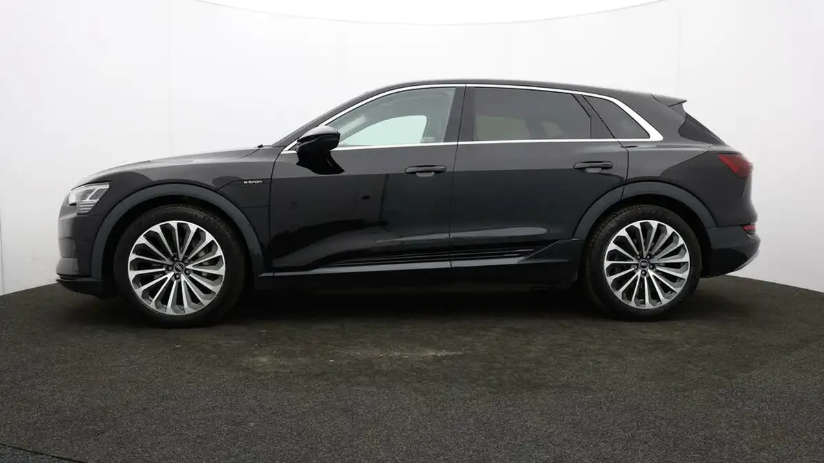 2021-audi-e-tron-50e-sport-station-wagon-big-59