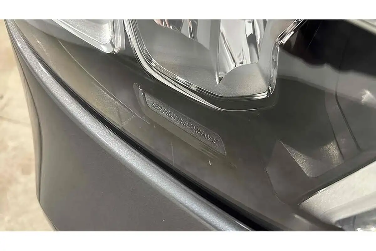 2020-mercedes-benz-a-class-13-a180-sport-executive-hatchback-5d-7g-dct-big-14