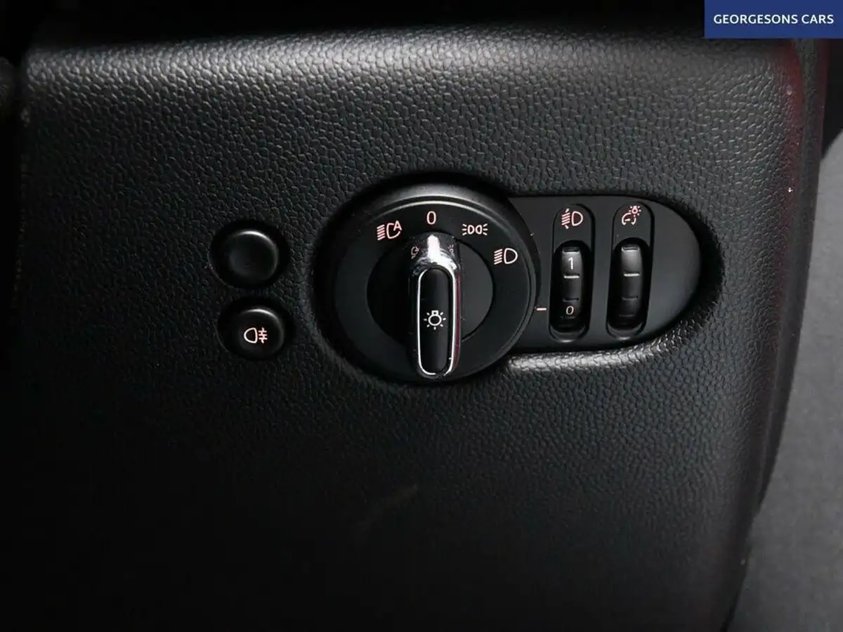 2022-mini-cooper-15-cooper-classic-premium-plus-hatchback-3d-auto-big-20