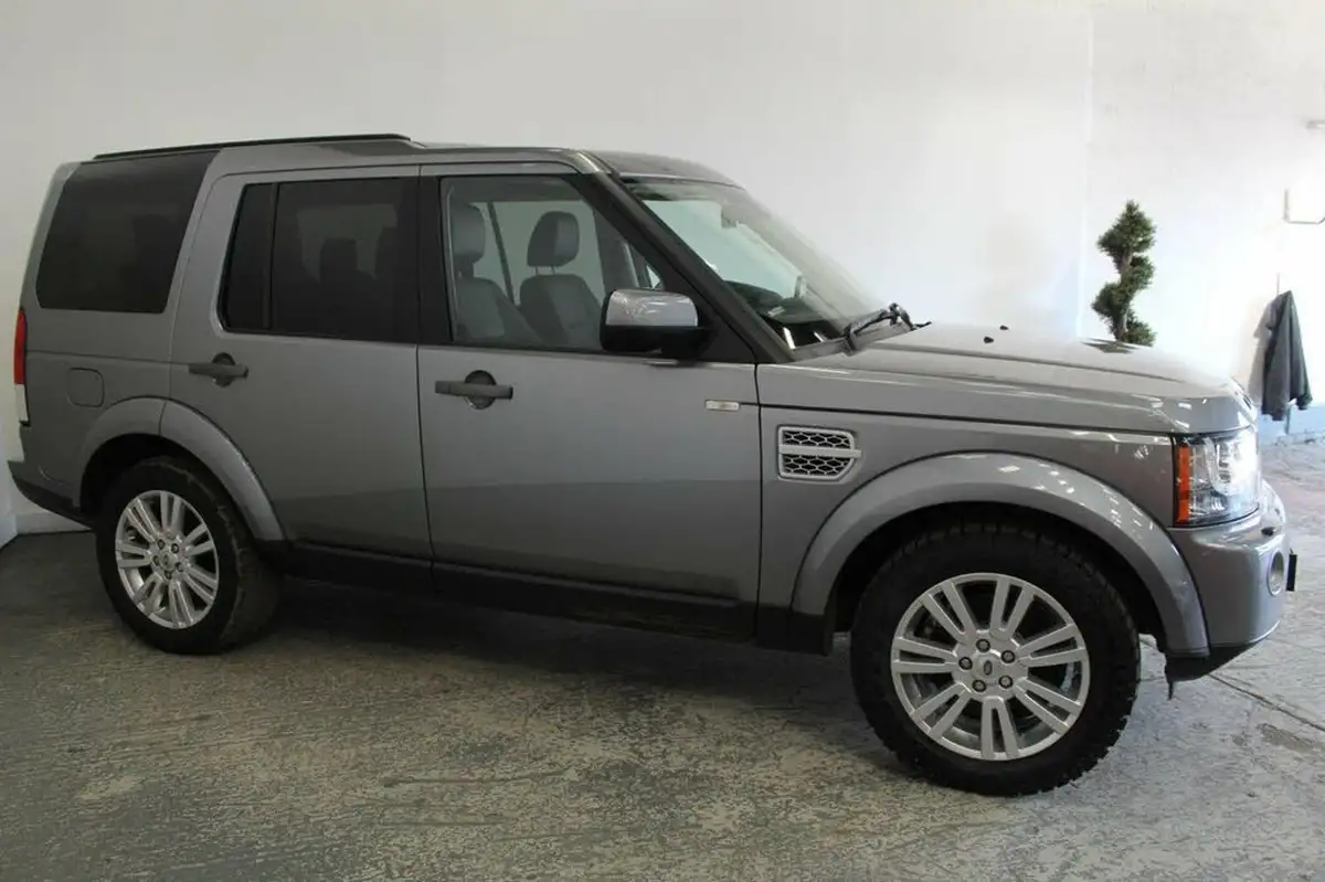 2012-land-rover-discovery-4-30-sd-v6-xs-30-sd-4x4-auto-big-2