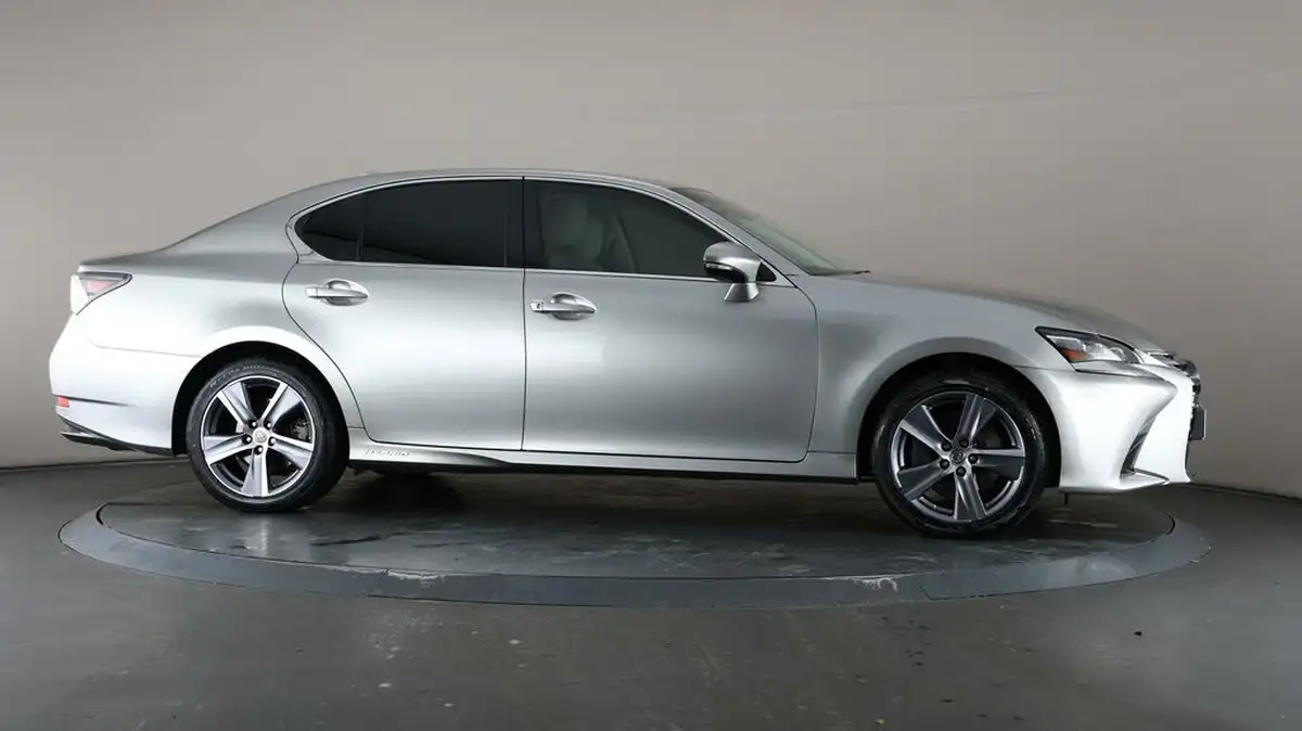 2018-lexus-gs-300h-25-premier-big-55