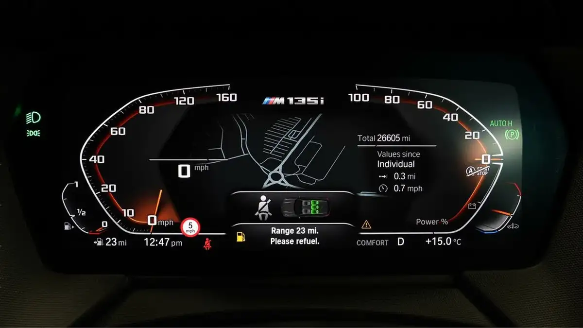 2022-bmw-1-series-20-m135i-xdrive-big-9