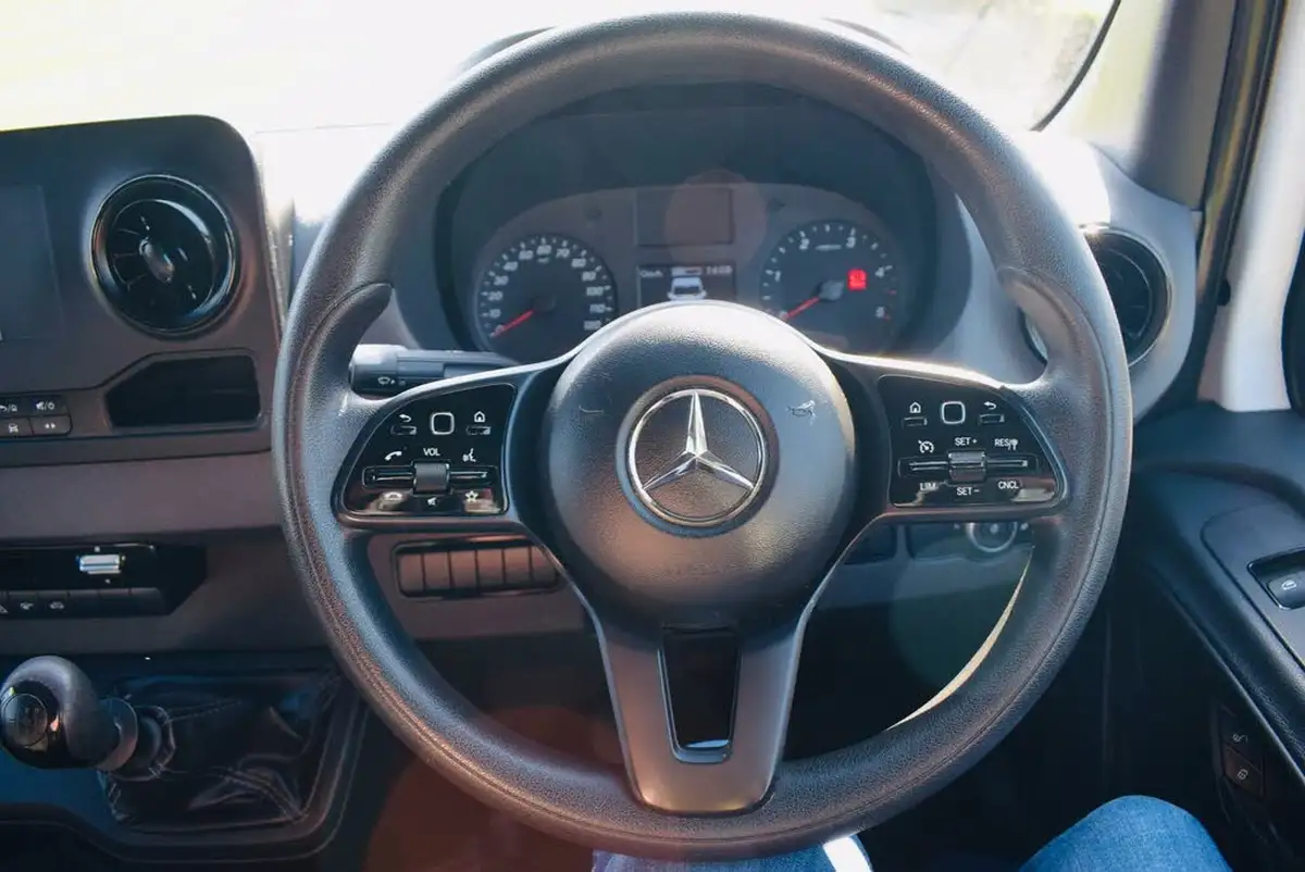 2019-mercedes-benz-sprinter-21cdi-316-l2h1-163pseu6b-panel-van-rwd-eco-gear-360-big-13