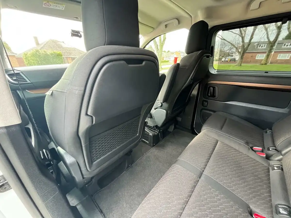 2022-toyota-proace-verso-20d-family-180ps-l1-auto-big-37