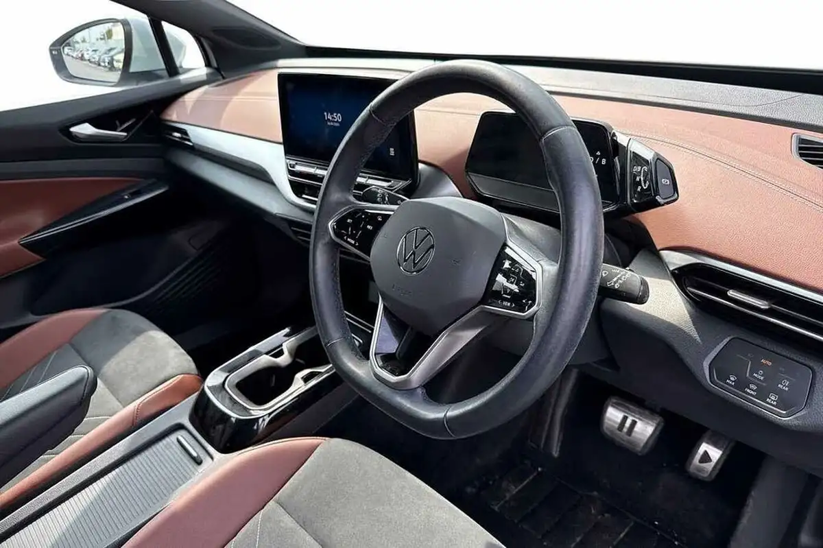 2022-volkswagen-id4-e-life-148ps-52kwh-pure-performance-big-5