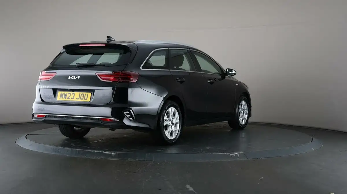 2023-kia-ceed-15-t-gdi-2-158bhp-sportswagon-big-60