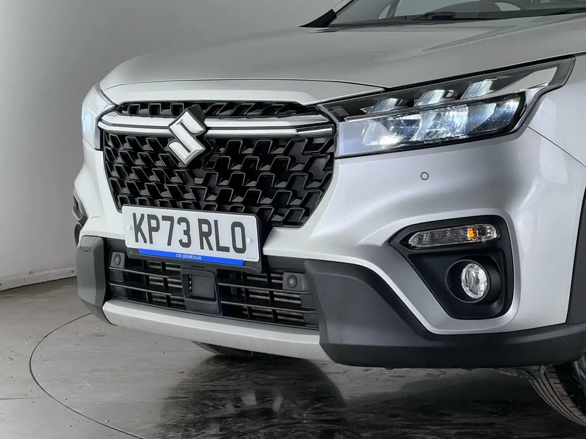 2023-suzuki-s-cross-14-boosterjet-motion-big-36