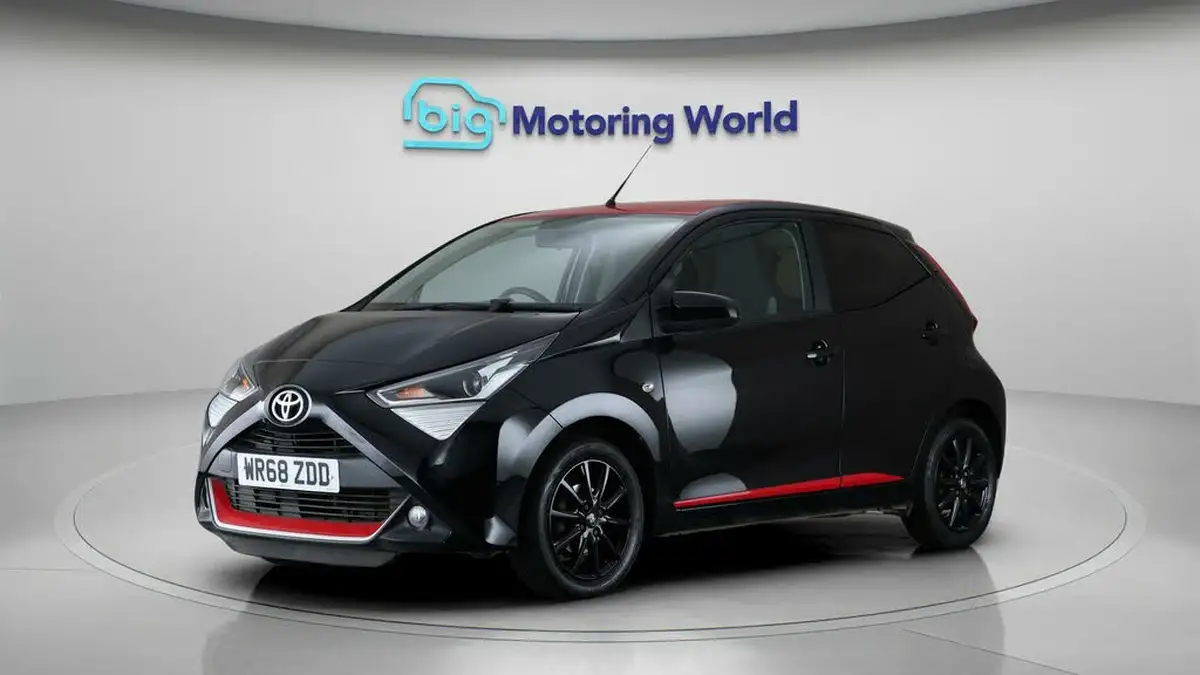 2018-toyota-aygo-10-vvt-i-x-press-71bhp-big-2