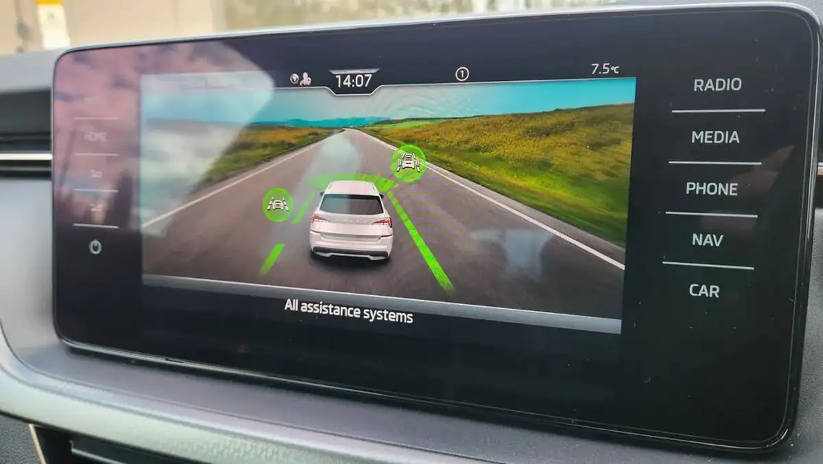 2022-skoda-kamiq-10-tsi-se-l-executive-109ps-dsg-big-26