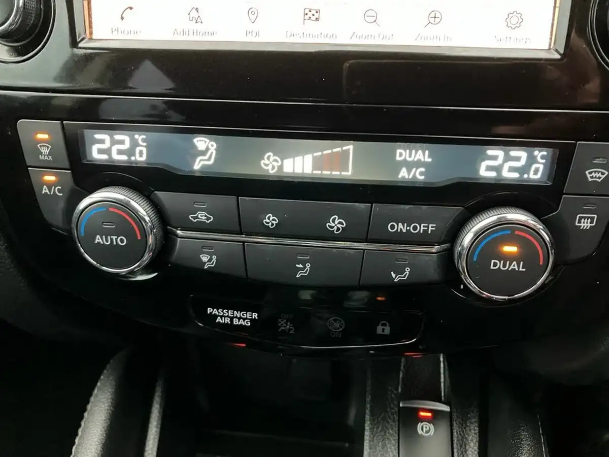 2018-nissan-qashqai-13-dig-t-tekna-140ps-big-11