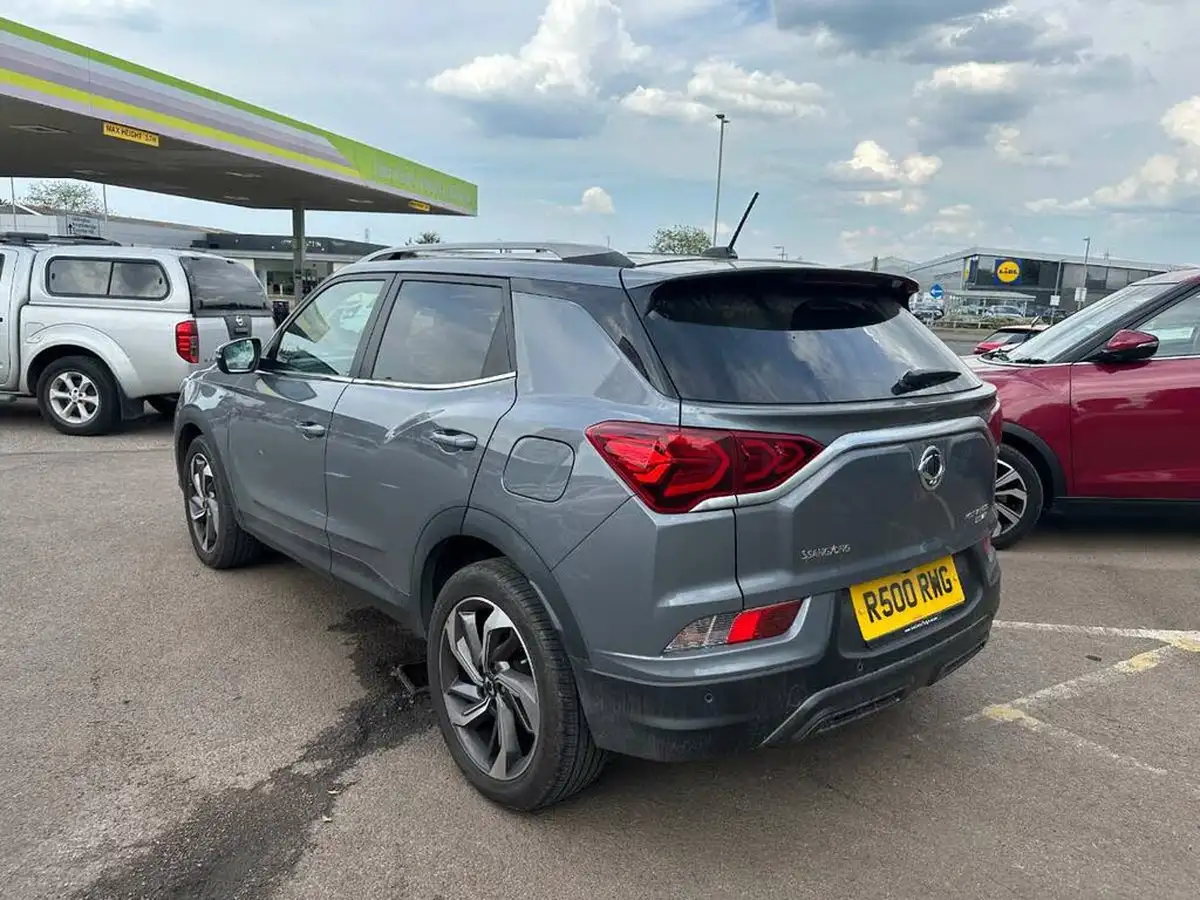 2022-kgm-ssangyong-korando-15-ultimate-auto-big-4