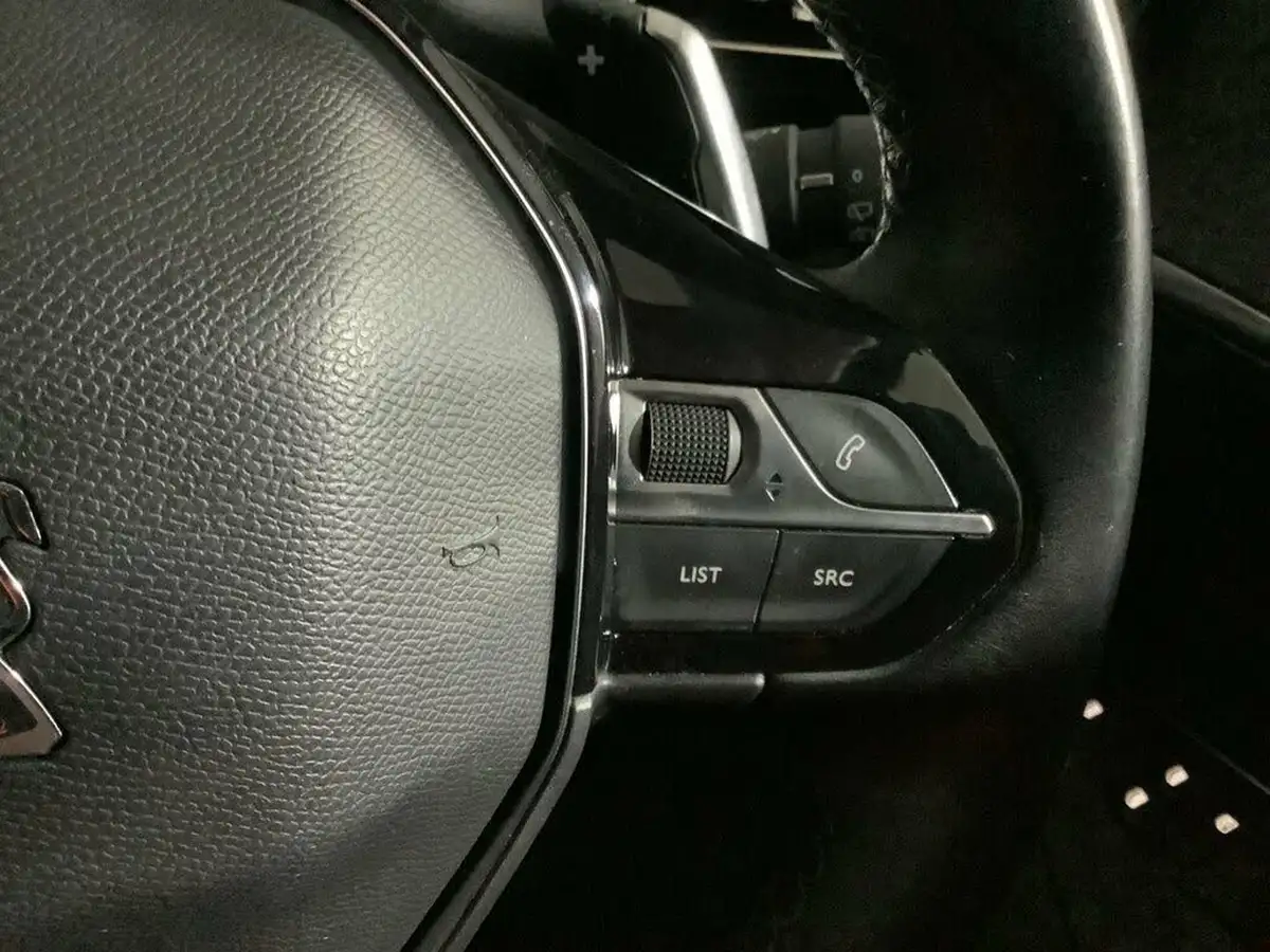 2020-peugeot-3008-suv-12-puretech-allure-eat8-big-16