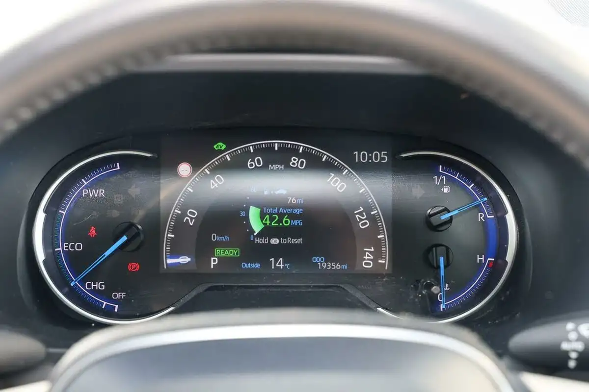 2021-toyota-rav4-25-vvt-i-design-219bhp-big-8