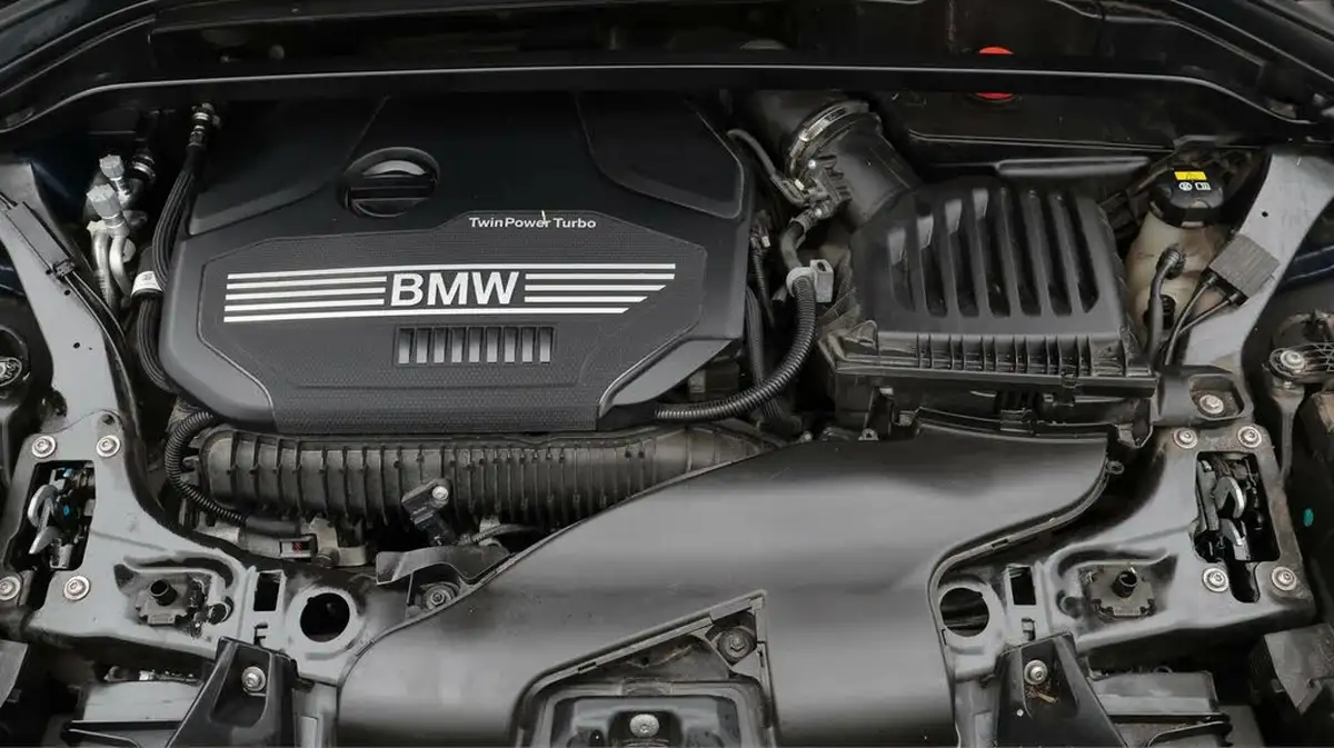 2022-bmw-x1-20-sdrive20i-xline-big-19