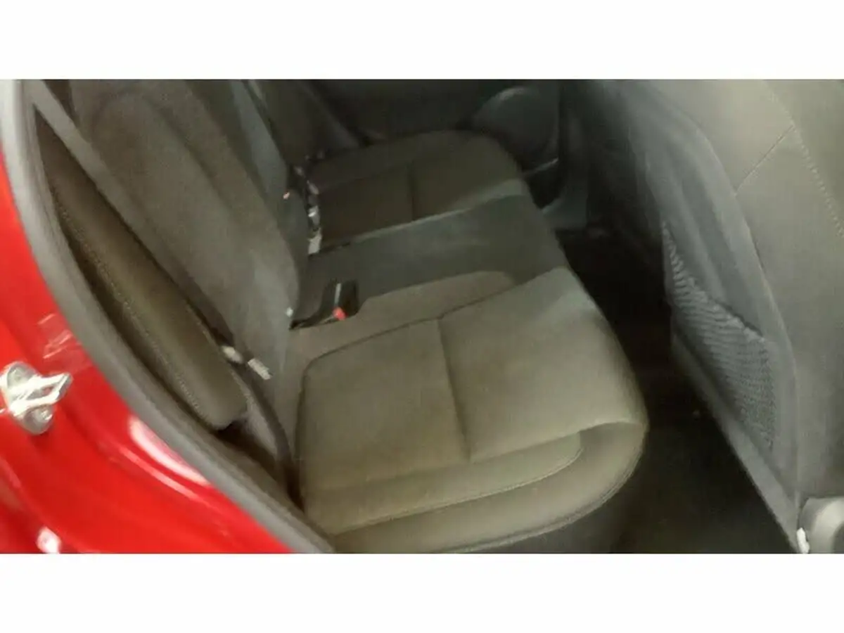 2022-hyundai-kona-e-premium-136ps-39kwh-big-7