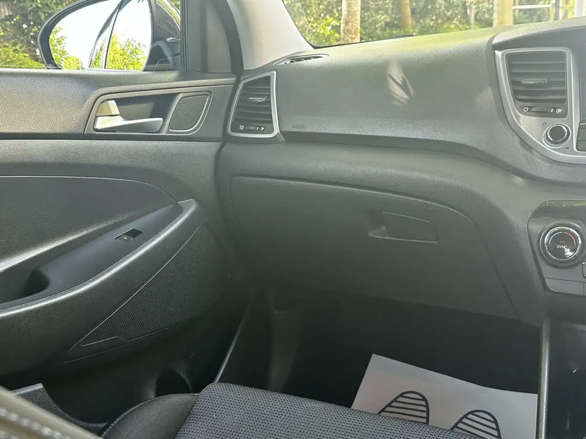 2017-hyundai-tucson-16-gdi-blue-drive-se-nav-big-23