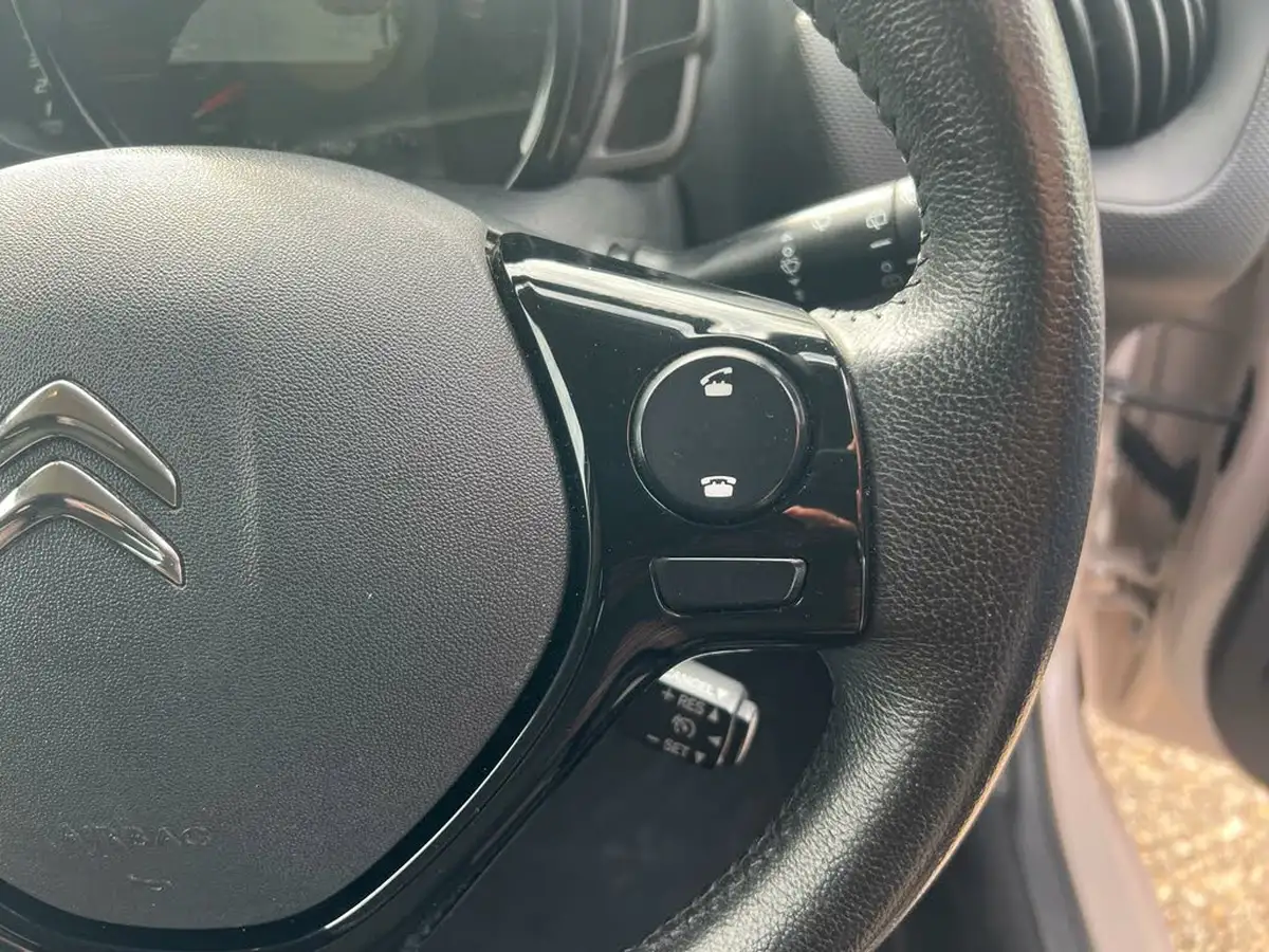 2021-citroen-c1-10-vti-shine-5d-big-15